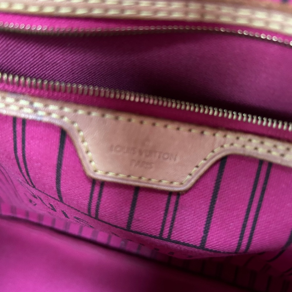 💞💞XXL Louis Vuitton Neverfull GM monogram PIVIONE INTERIOR🩷 - Picture 14 of 16